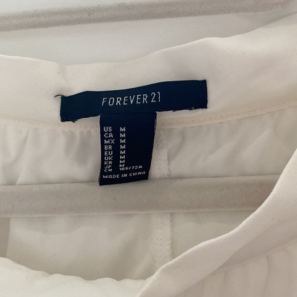 F21 Pleated MIDI Skirt - Picture 4 of 6